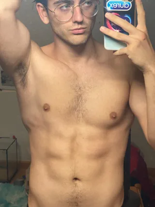 Onlyfans: mikeexxx43