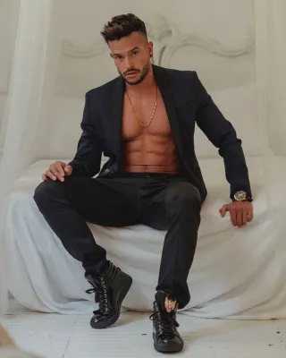 Onlyfans: jerryfox