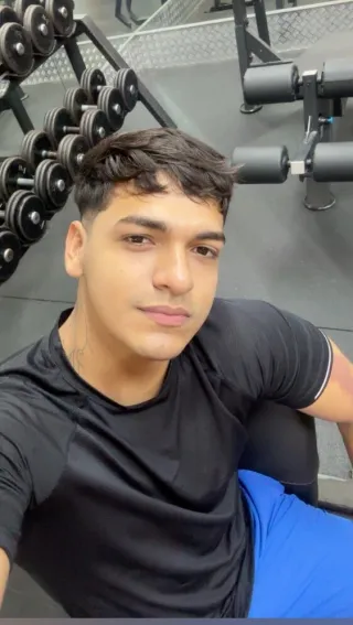Onlyfans: endersonsuarez