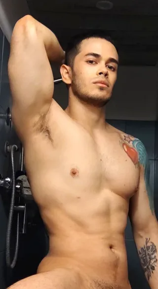 Onlyfans: hermanbarranco